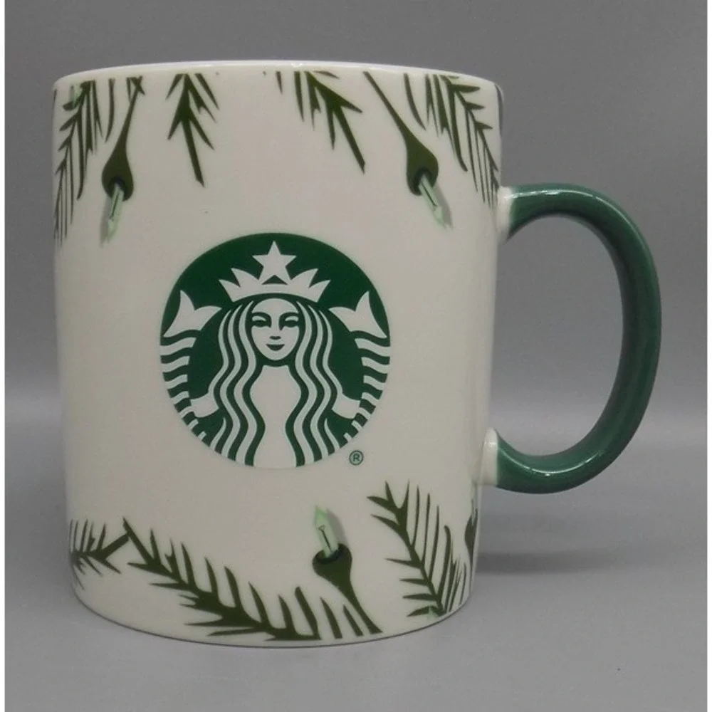 2020 Starbucks XL Christmas Mug 26 oz Pine Tree & Lights Jumbo Cup